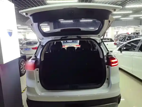 Geely Boyue 2021, фото 18