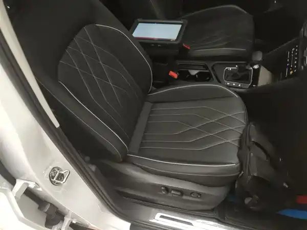 Volkswagen Tiguan L 2024, фото 24