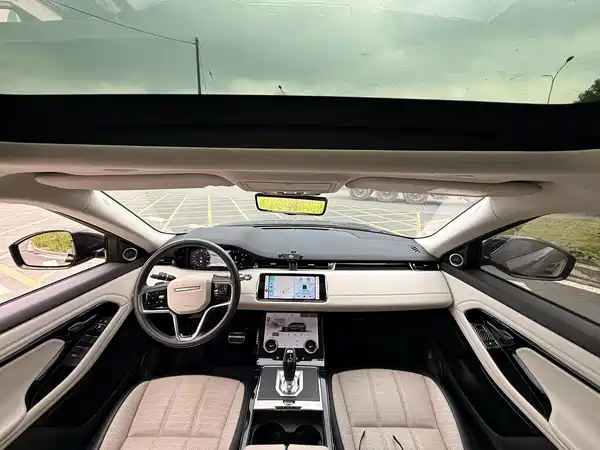 Land Rover Range Rover Evoque 2022, фото 6