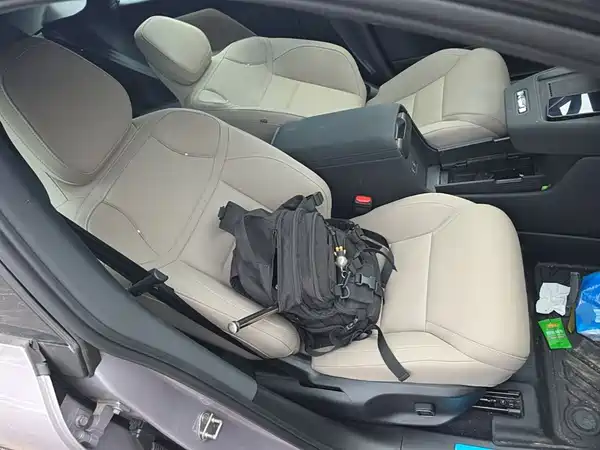 Volvo XC70 PHEV 2025, фото 24