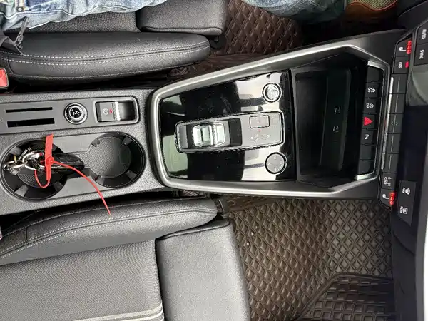 Audi A3 2022, фото 14