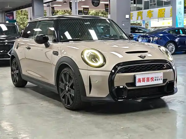 MINI 2023, фото 3