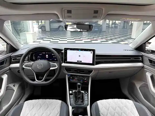 Volkswagen Sagitar 2023, фото 8