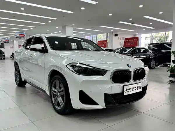 BMW X2 2022, фото 3