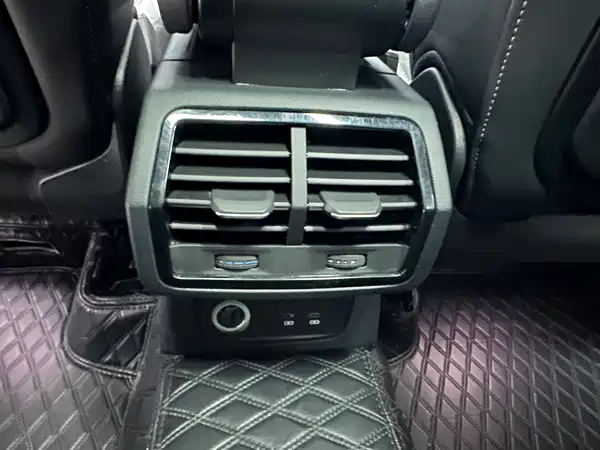 Audi Q3 2022, фото 21