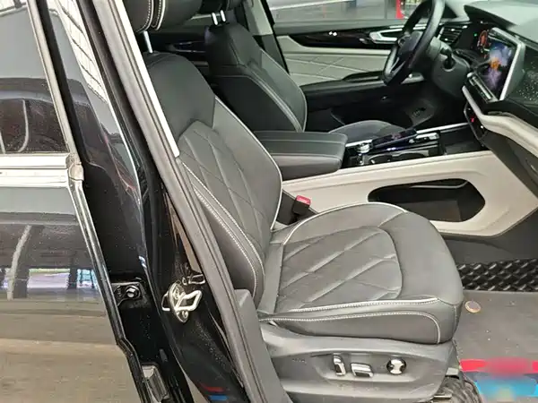 Volkswagen Teramont 2023, фото 25