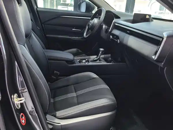 Mazda CX-50 2023, фото 8
