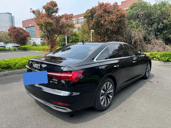 Audi A6L 2023, фото 4