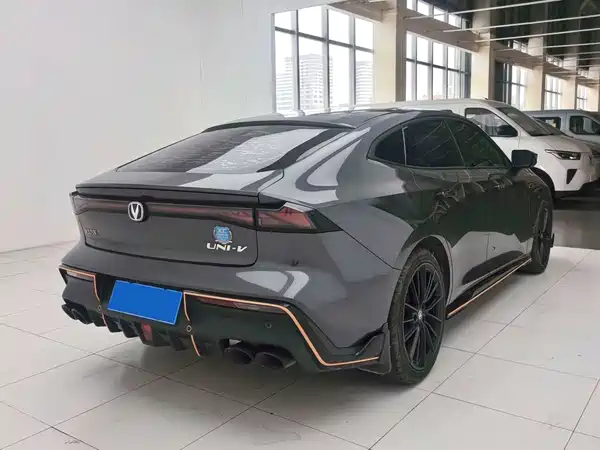Changan UNI-V 2023, фото 9