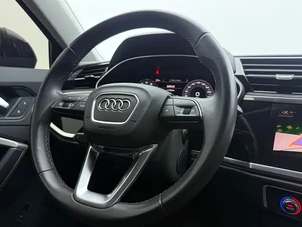 Audi Q3 2022, фото 13