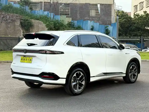 Changan CS75 PLUS 2025, фото 6