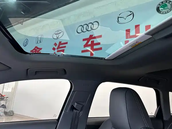 Audi A3 2023, фото 14