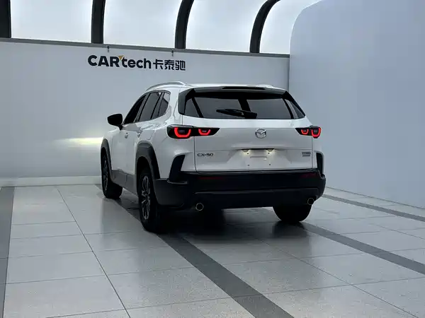 Mazda CX-50 2023, фото 3