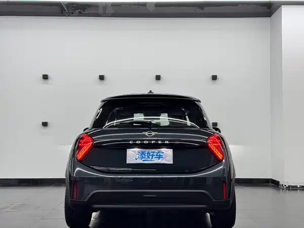 MINI 2025, фото 14