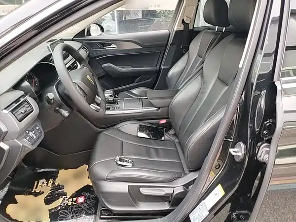 Hongqi H5 2022, фото 14