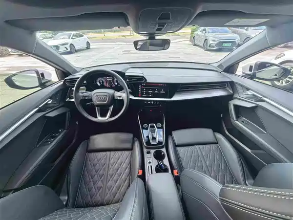 Audi A3 2025, фото 5