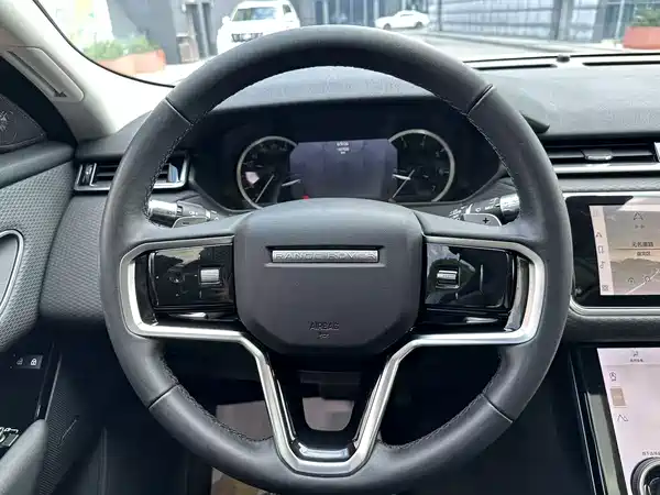 Land Rover Range Rover Velar 2023, фото 11