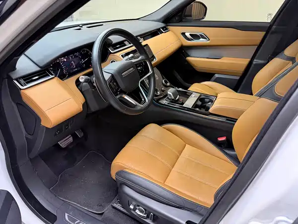 Land Rover Range Rover Velar 2023, фото 4