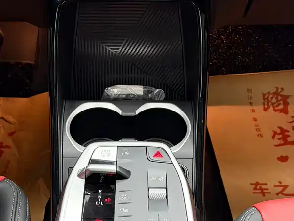 BMW X1 2023, фото 20