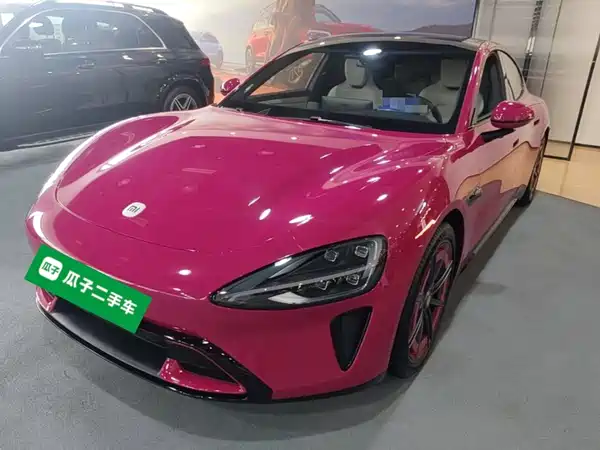 Xiaomi SU7 2024