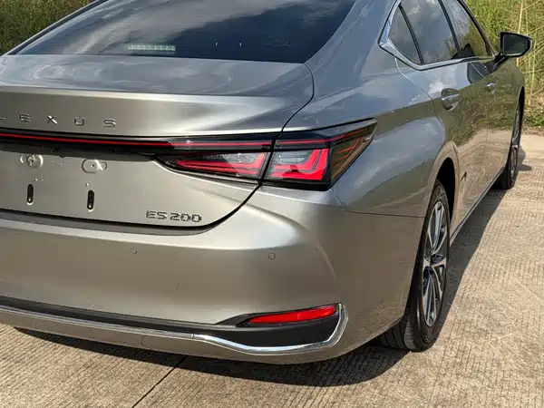 Lexus ES 2025, фото 13