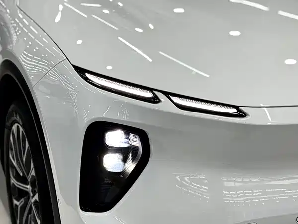 NIO EC6 2023, фото 17