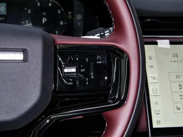Land Rover Range Rover Evoque 2024, фото 29