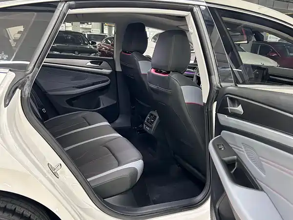 Volkswagen Lamando 2022, фото 10