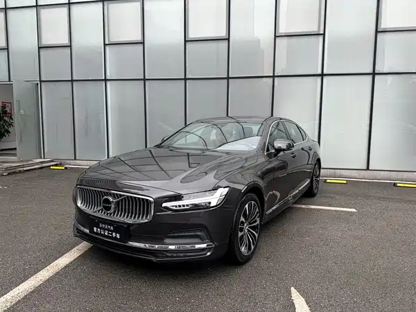 Volvo S90 2024
