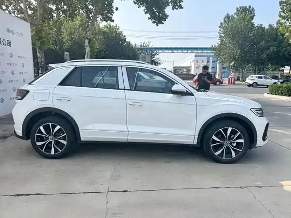 Volkswagen T-ROC 2025, фото 3
