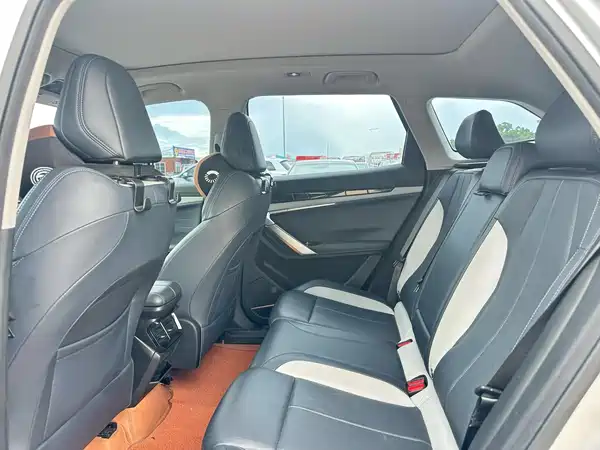 Geely Boyue L 2024, фото 5