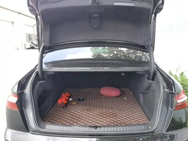 Audi A6L 2024, фото 18