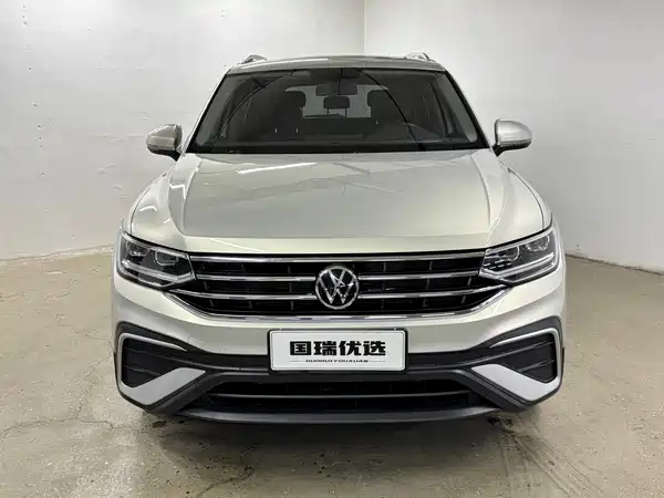Volkswagen Tiguan L 2023, фото 2
