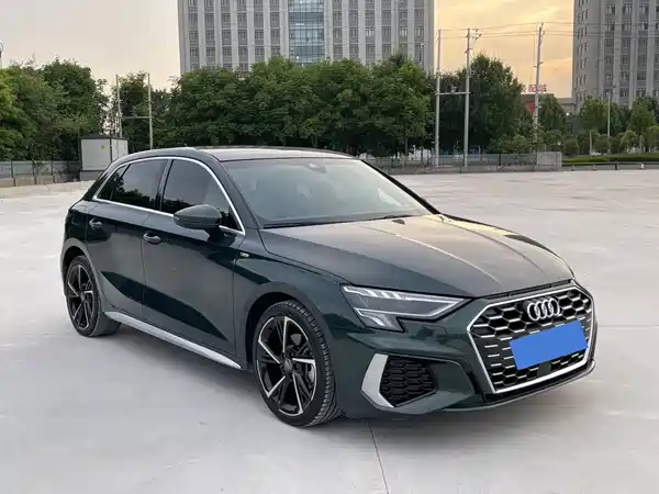 Audi A3 2022, фото 3