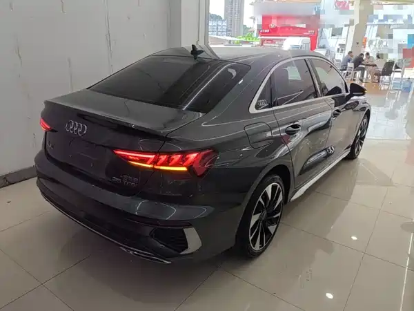 Audi A3 2024, фото 6