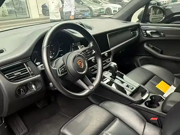 Porsche Macan 2023, фото 4