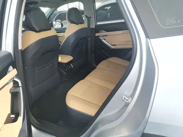 Geely Boyue L 2023, фото 16