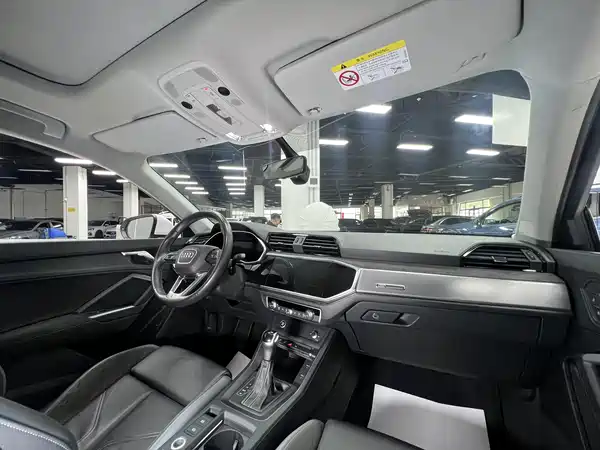 Audi Q3 Sportback 2022, фото 16