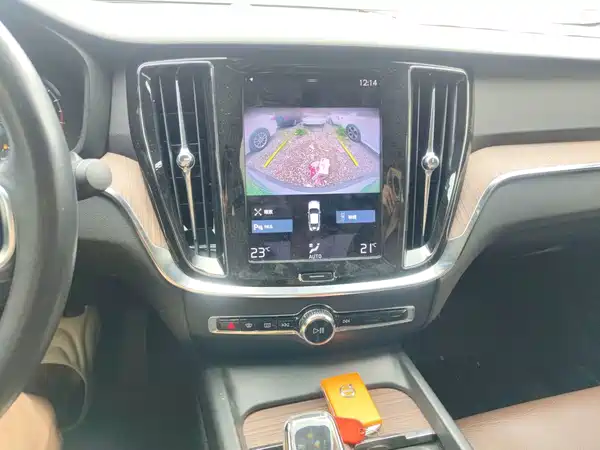 Volvo S60 2022, фото 12