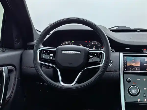 Land Rover Discovery Sport 2022, фото 22