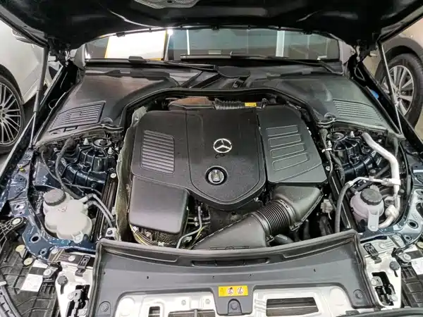 Mercedes-Benz C-Class 2025, фото 19