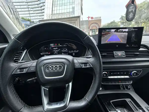 Audi Q5L 2022, фото 14