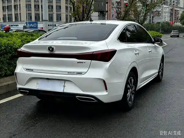 Changan Eado 2024, фото 24