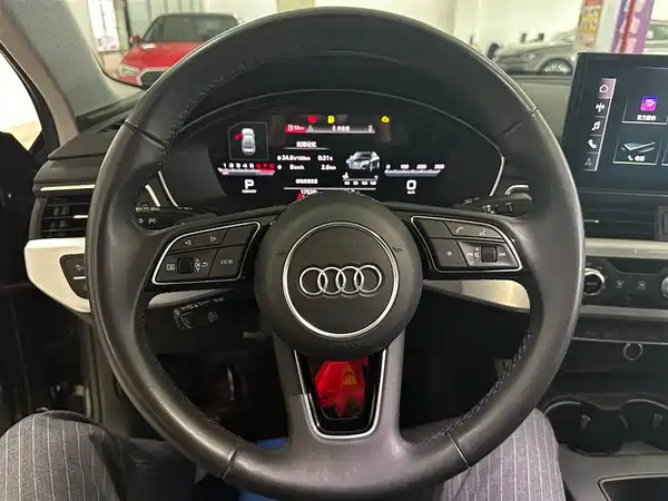 Audi A4L 2024, фото 8
