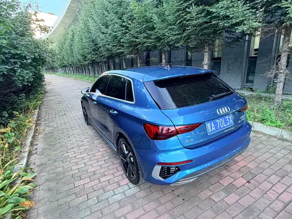 Audi A3 2022, фото 4
