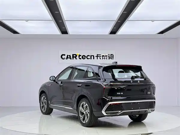 Hongqi HS3 PHEV 2024, фото 3