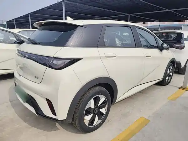 BYD Dolphin 2025, фото 7
