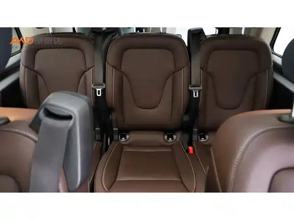 Mercedes-Benz V-Class 2022, фото 9