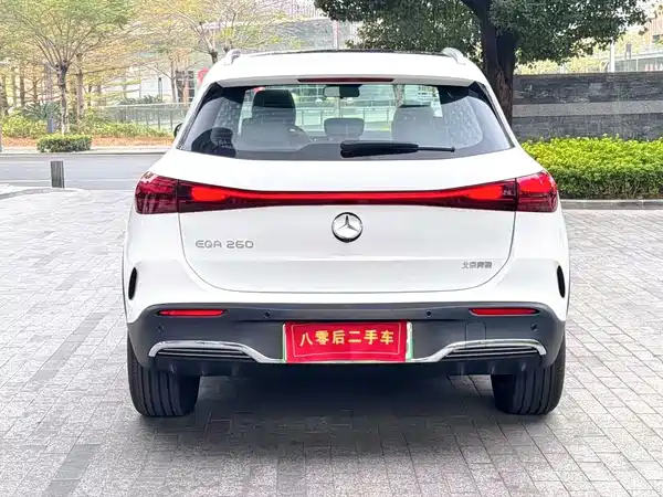 Mercedes-Benz EQA 2025, фото 5