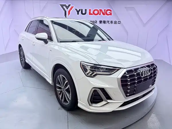 Audi Q3 2022, фото 8